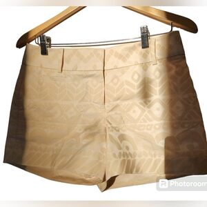Loft  NWT cream colored shorts